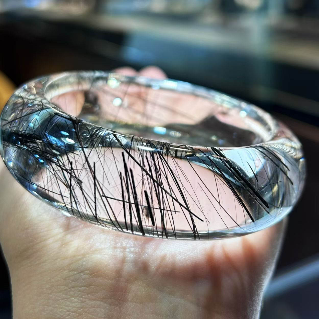 魅晶天然水晶晶体通透黑发晶手镯