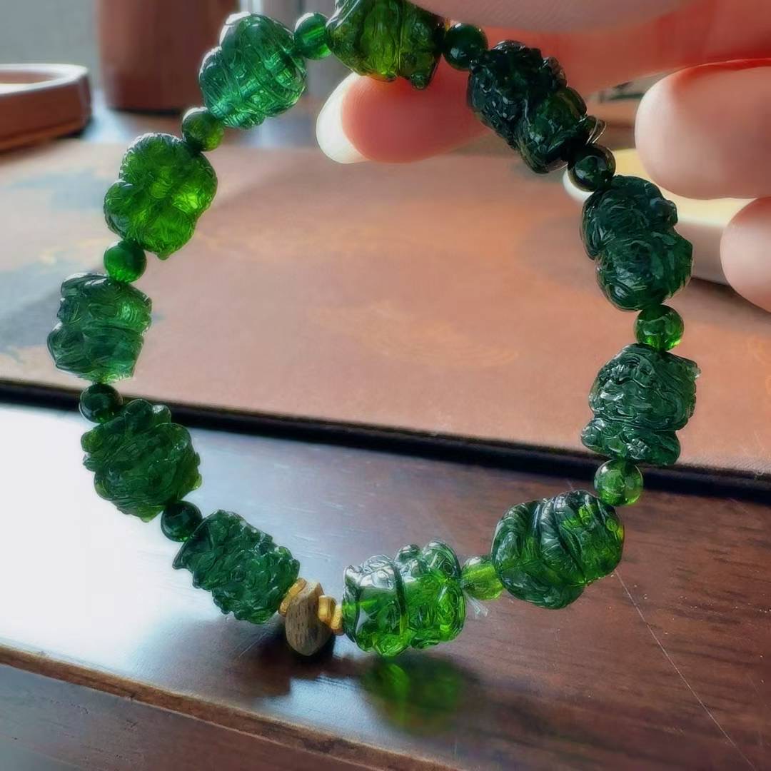 魅晶天然水晶晶体通透碧玺雕刻多宝手链