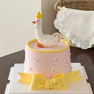 网红软胶生日帽大鹅蛋糕装饰摆件三十而立女神30岁生日甜品插件