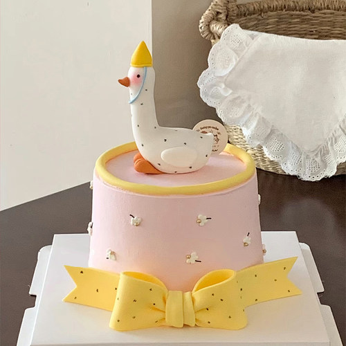 网红软胶生日帽大鹅蛋糕装饰摆件三十而立女神30岁生日甜品插件