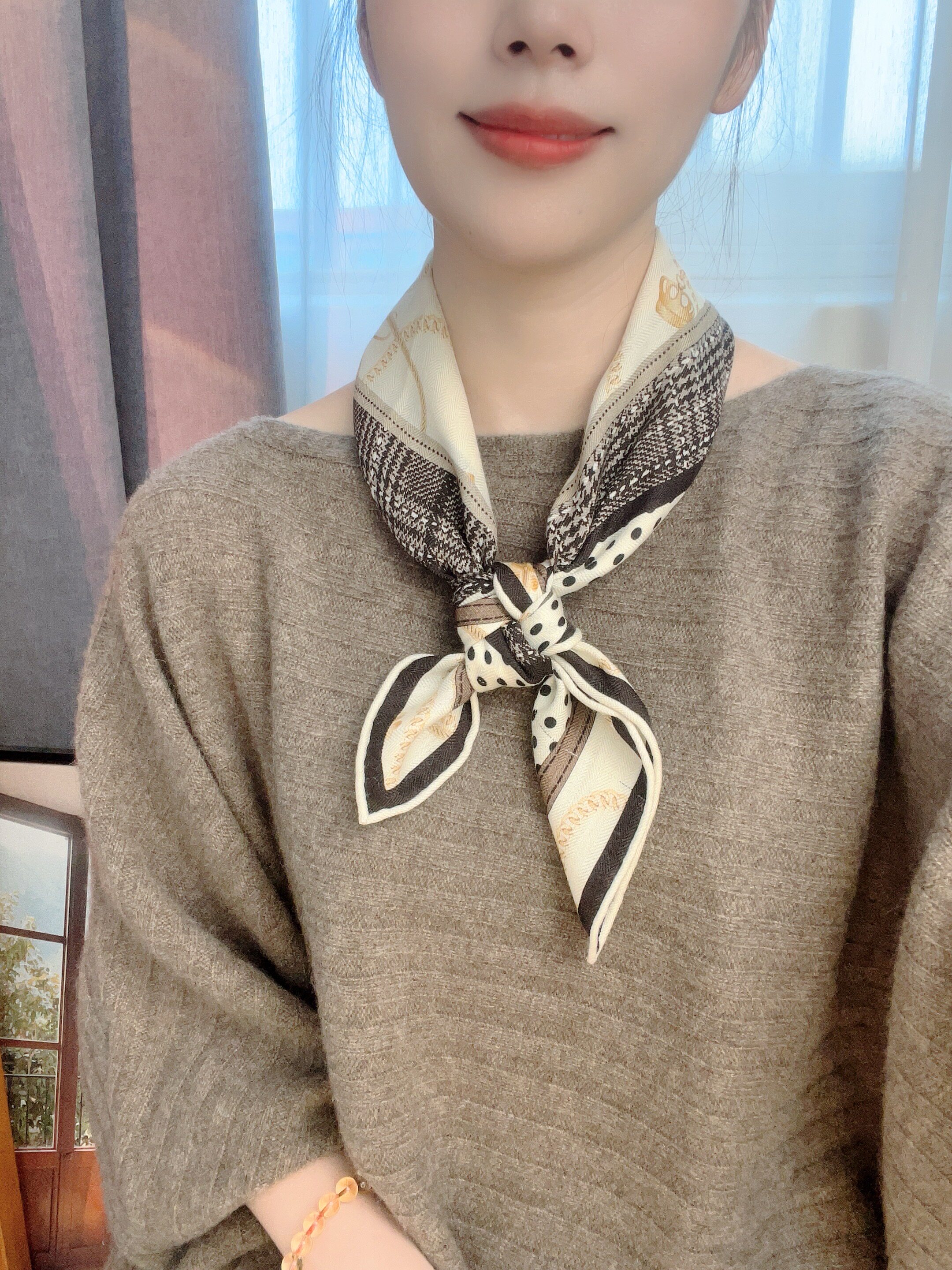 【格纹波点集】百搭真丝羊毛丝巾女中方巾手工卷边春秋围巾65cm