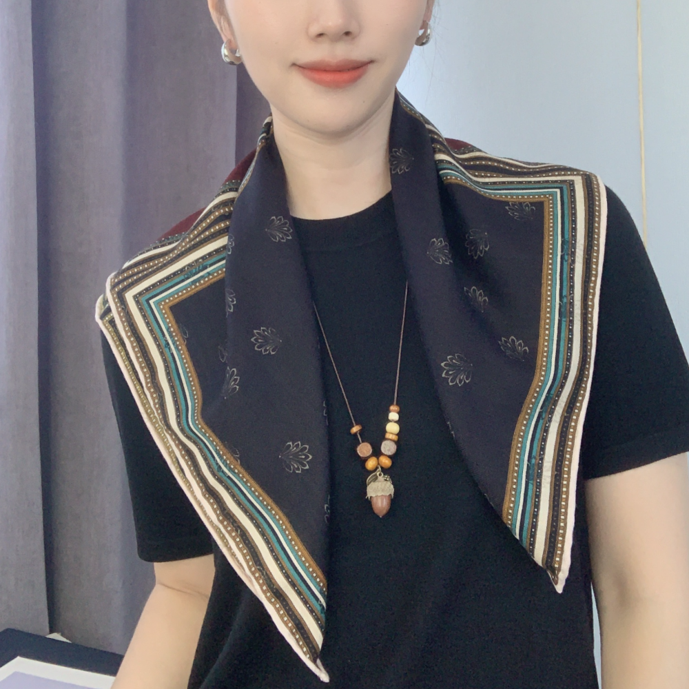 红黑盛宴 老钱风真丝羊毛围巾女秋冬季丝毛丝巾高级感系脖70cm