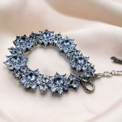 钻石之乡河南钻石商丘钻石河南人造钻石太阳花手链ins小众设计镀S