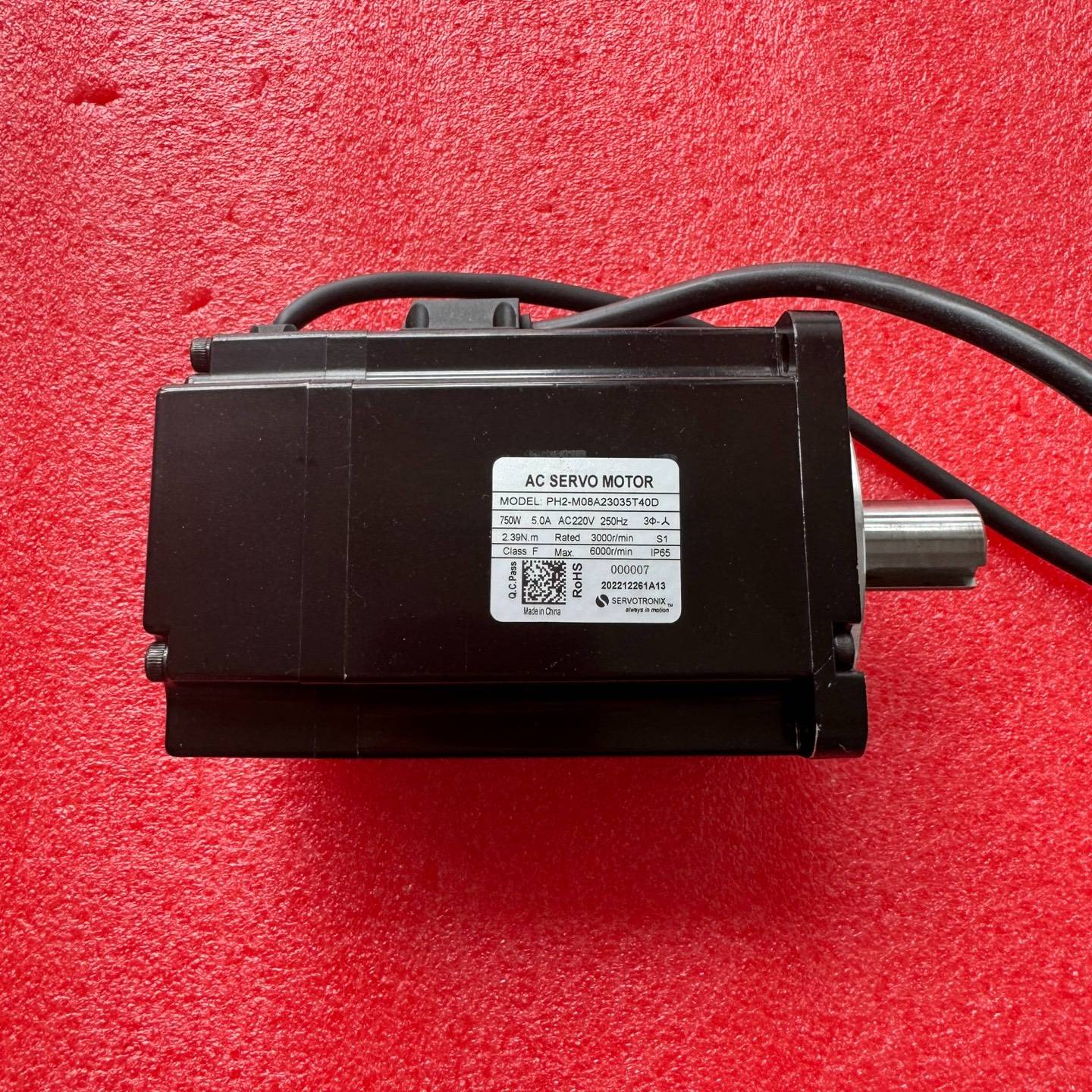 议价高创伺服电机PH2-M08A23035T40D，实物图拍摄