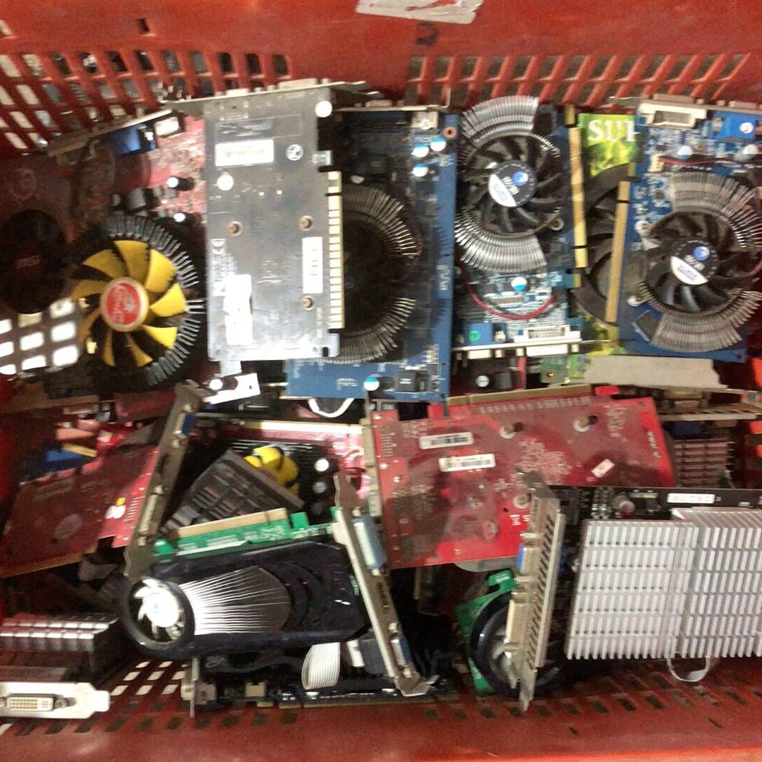 议价GT210 GT220显卡 总共大概五十张