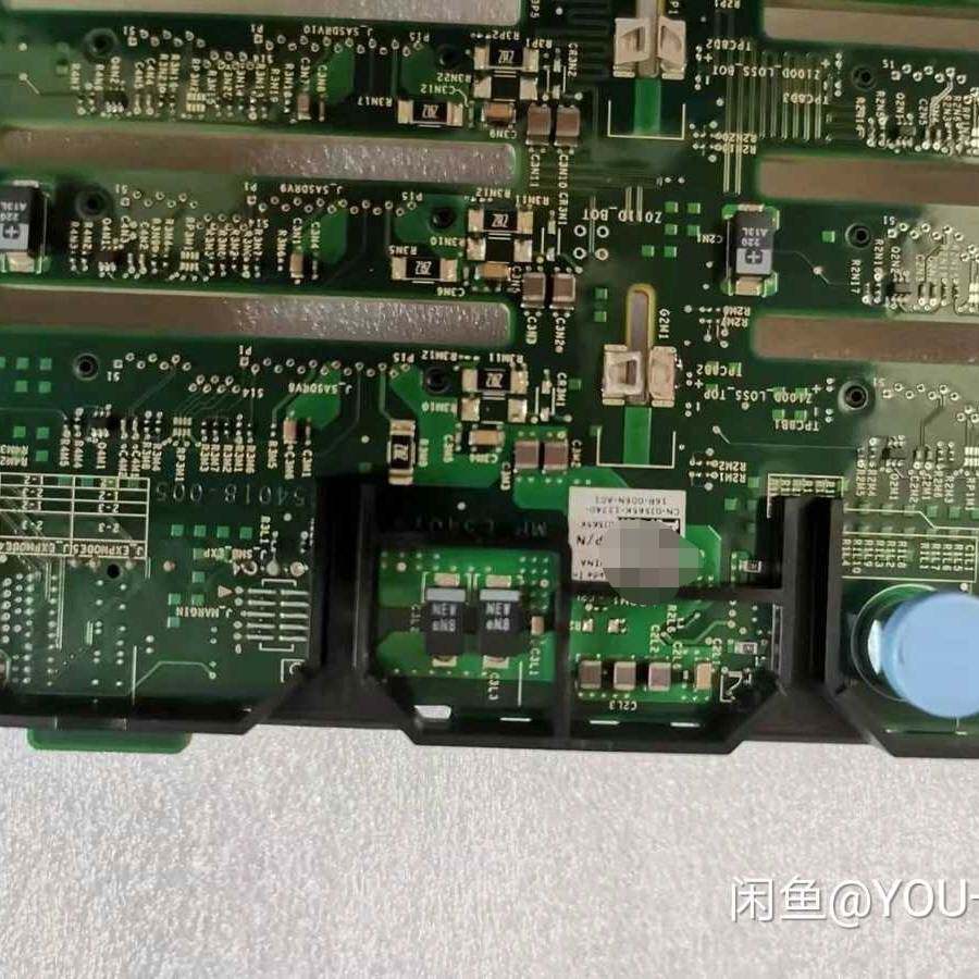 议价DELL R910服务器硬盘背板 16盘位2.5寸 硬盘