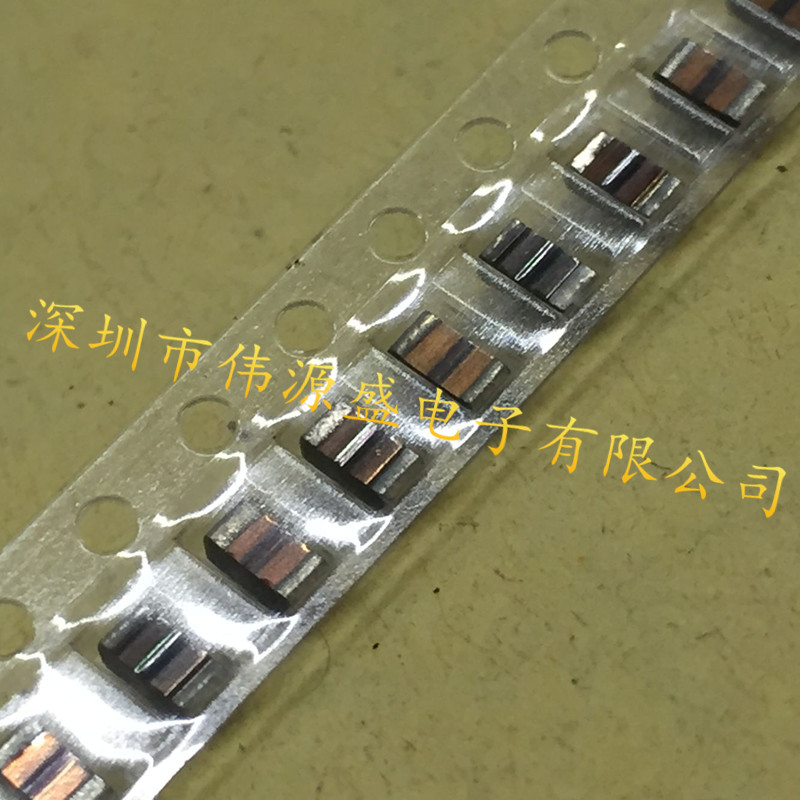 ECPU1C104MA5 贴片涤纶电容 0805 0.1uF 16V 100NF CBB薄膜电容
