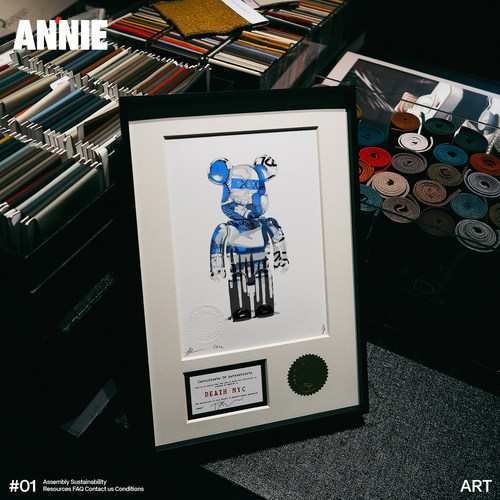 蓝色bearbrick挂画奢侈品版画death ny暴力熊摆件装饰画