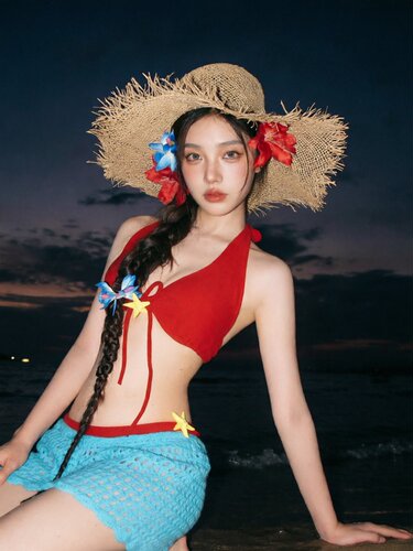 泳衣女性感分体比基尼三件套钢托聚拢聚拢度假风海边温泉沙滩泳装