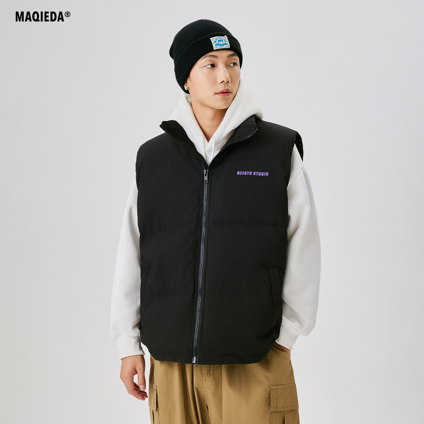 马切达冬季男女美式字母羽绒马甲