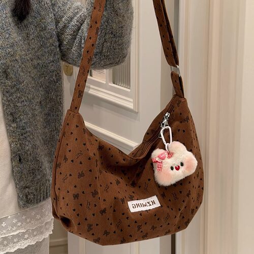 韩系小众高颜值饺子包女 ins学生上课单肩包简约休闲大容量斜挎包