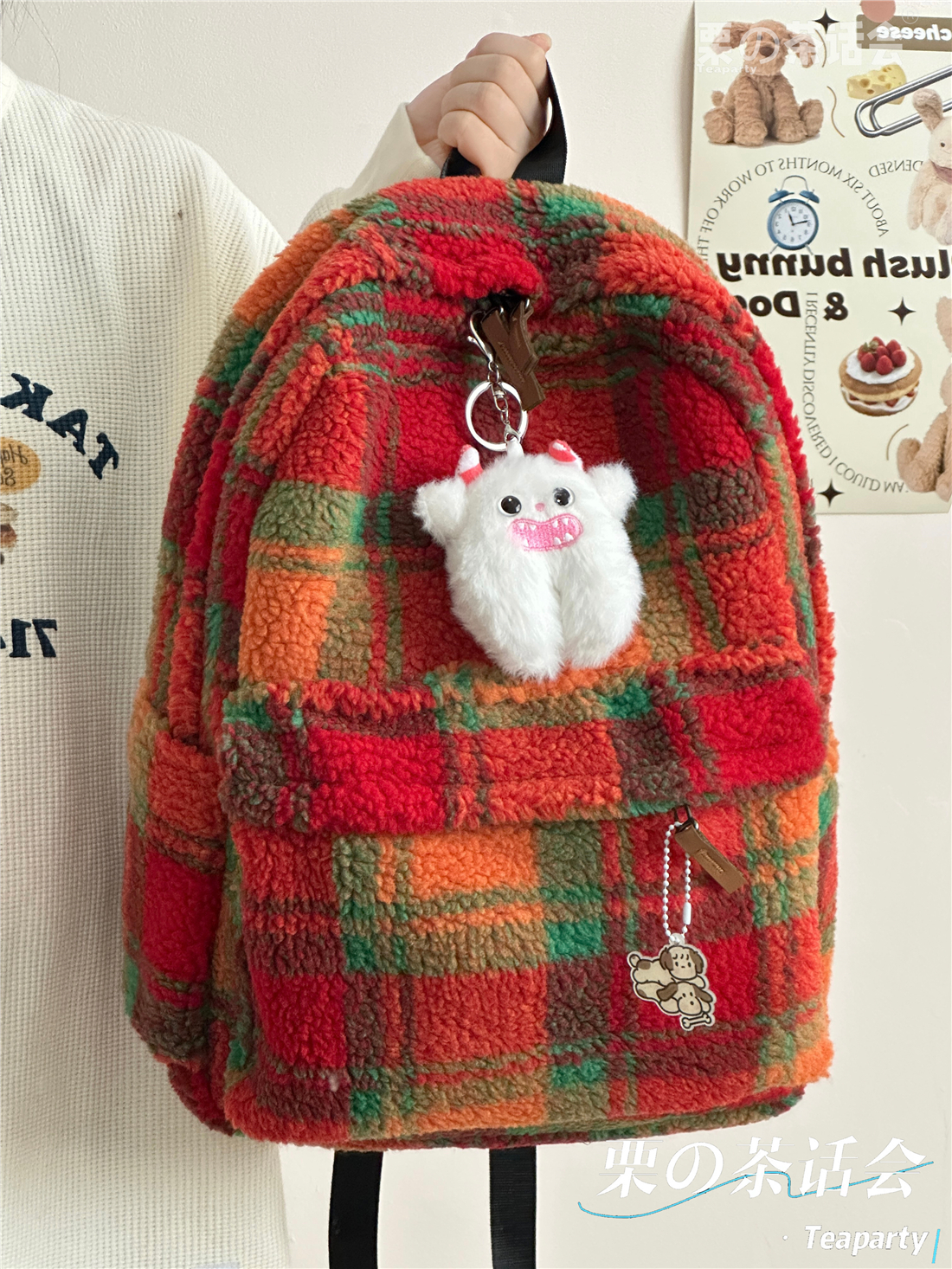 秋冬来了，我真的好爱介毛绒书包