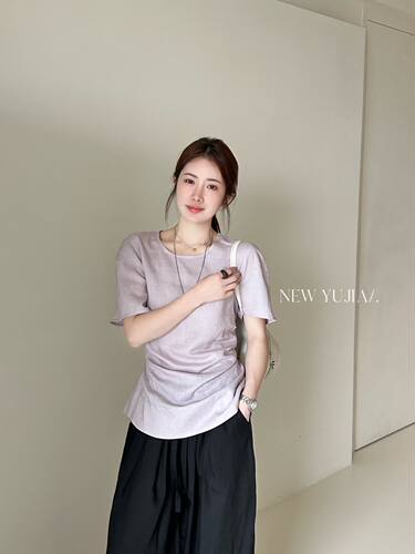 2026夏季新款韩版宽松显瘦百搭圆领短袖衬衫女设计感小众上衣