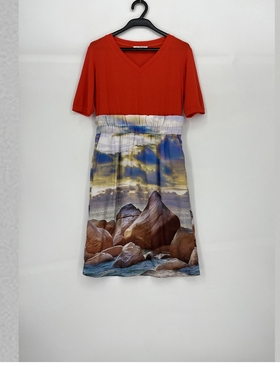 夏款 撤柜品牌 香T卡系列 撞色拼接松紧腰V领连衣裙女15095