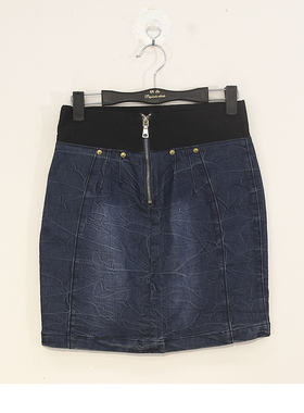 春夏款 撤柜品牌 哥*D系列  撞色拼接腰休闲牛仔半身裙女 200035