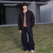 时髦调性复古设计感菱格纹廓形撞色灯芯绒通勤风冬季 羽绒服 25504