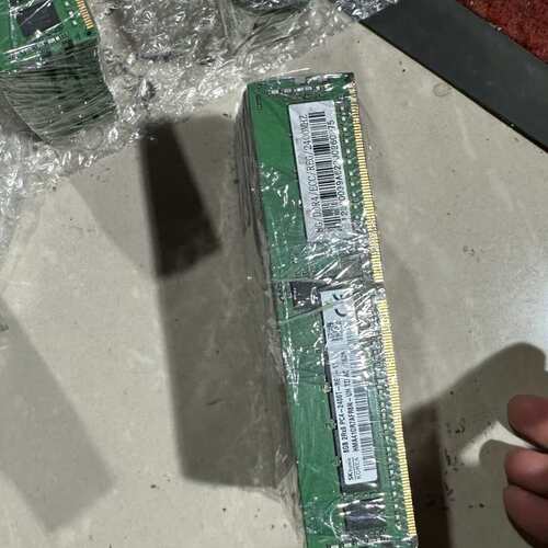 镁光 DDR4 2400 2RX8 8G服务器内存 REG ECC4 4代内存--议价商品
