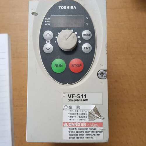 东芝变频器VFS11-2004PM-AN(3),220V0.--议价商品