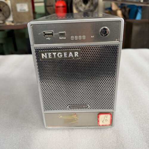 NETGEAR ReadyNAS NV+ RND4000 四--议价商品