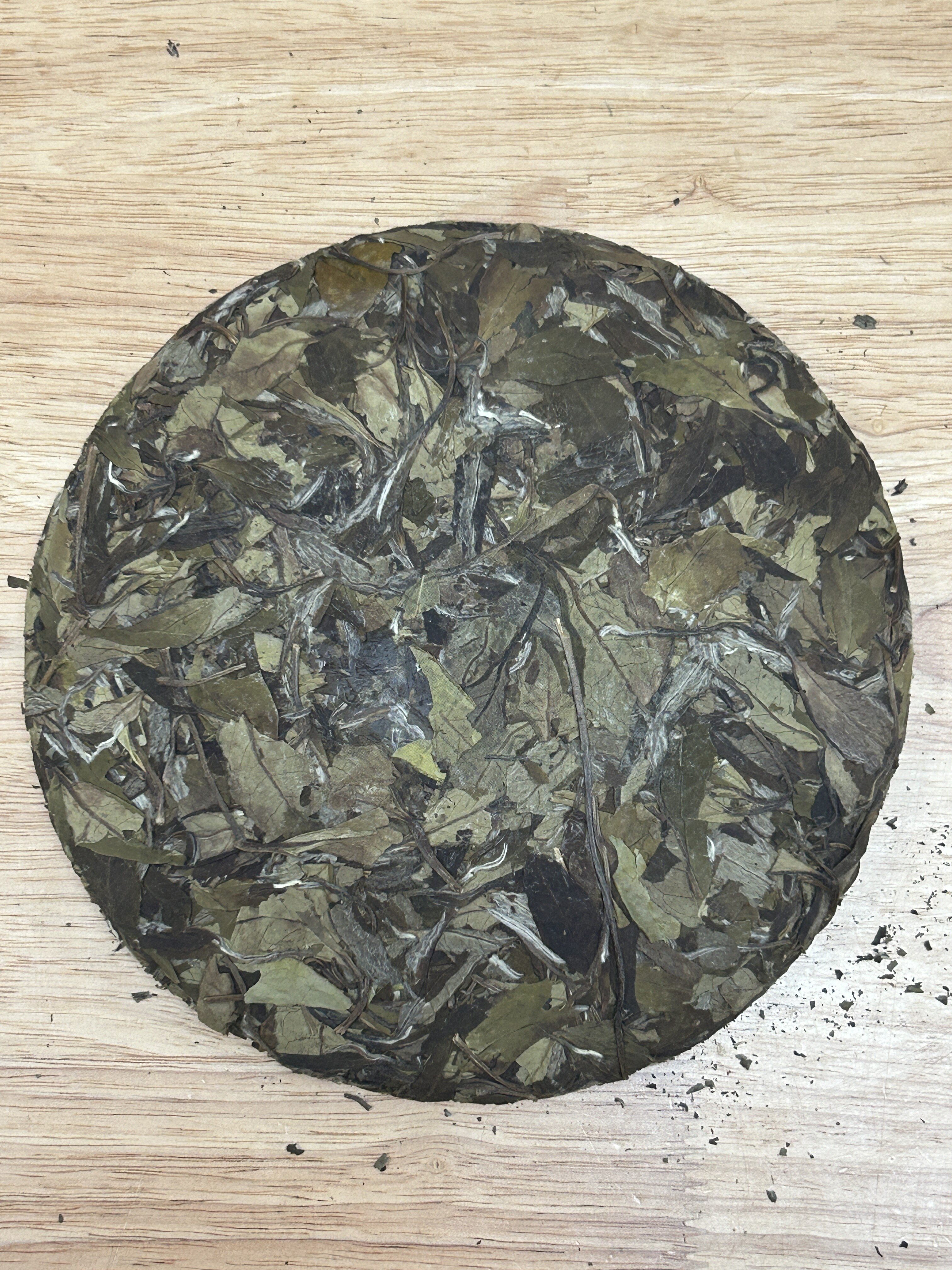 2018年花香牡丹饼 福鼎白茶 白牡丹饼 春尾牡丹 350克