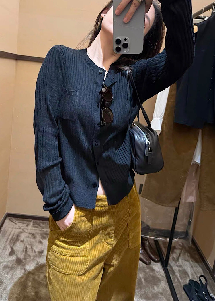 韩系高级薄款细羊毛衣开衫女宽松简约单排扣坑条显瘦秋季新款0099