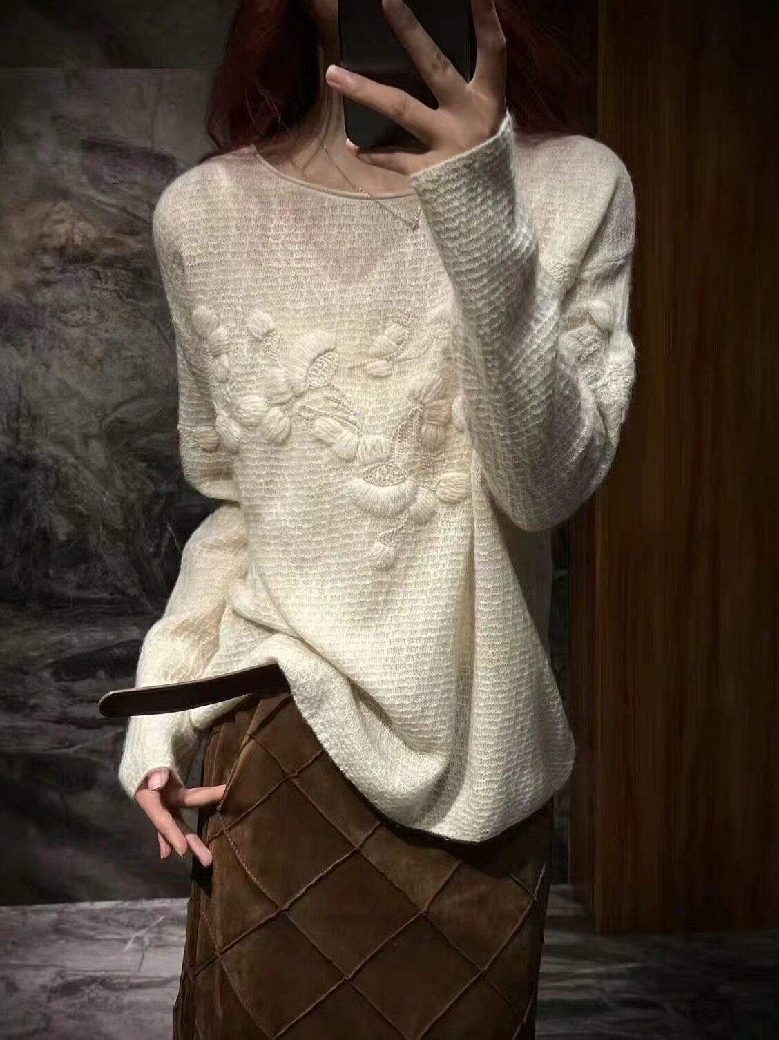 重工刺绣高级山羊绒毛衣女宽松立体花朵轻奢风针织衫秋季新款2033