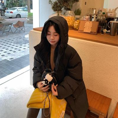 中长款连帽无性别穿搭羽绒服