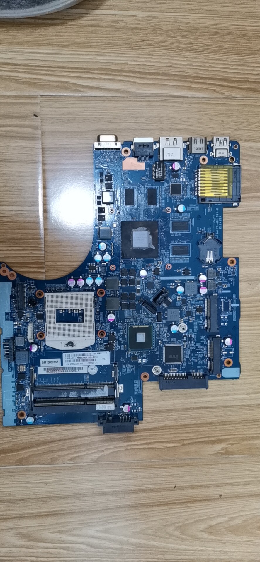 神舟 战神 蓝天 k650d w650sr sf w670sj w655 w650sc sh sb 主板