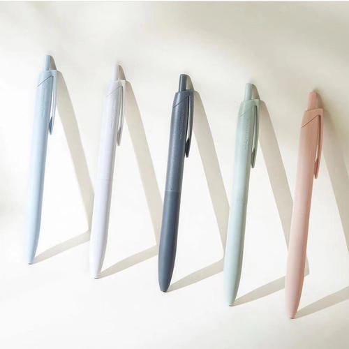 新款日本文具大赏三菱Jetstream中油笔UNI超顺滑圆珠笔轻如鹅毛05