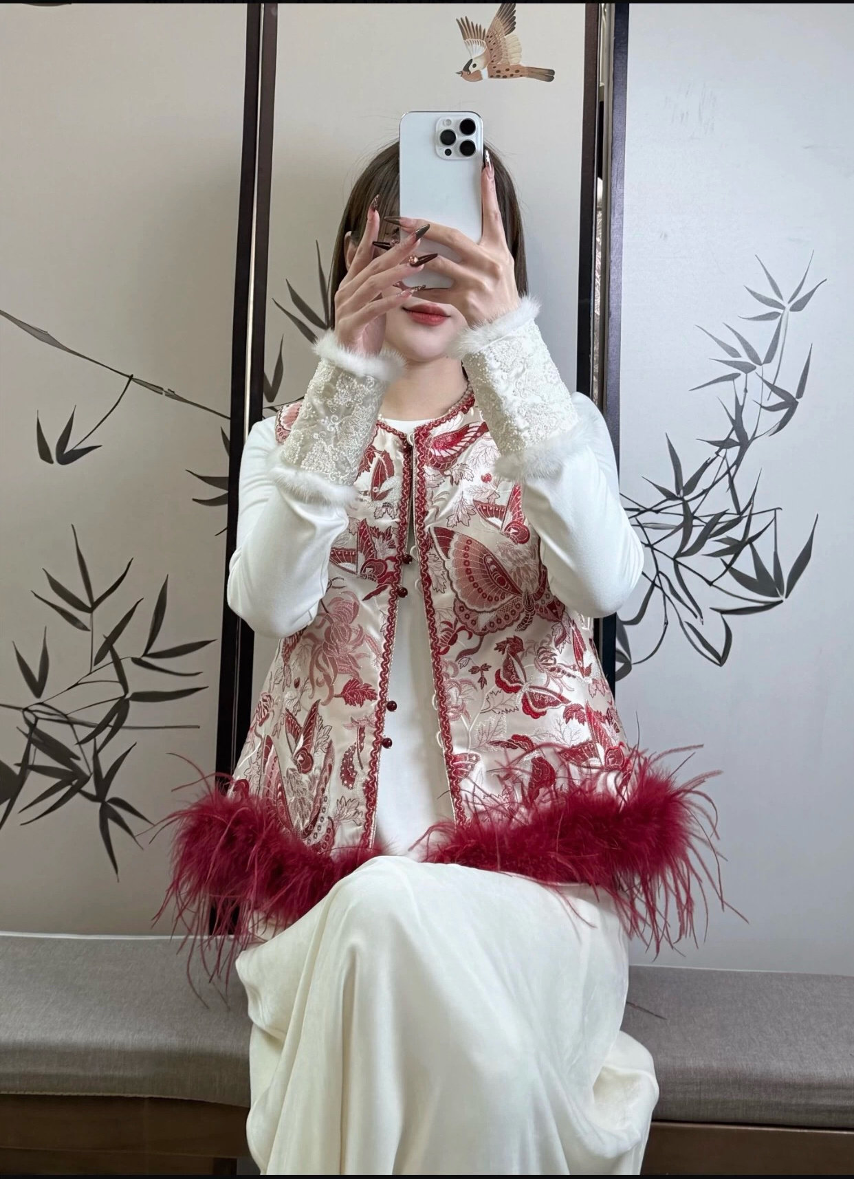 醋酸蝴蝶刺绣可拆卸鸵鸟毛马甲国风贵气马甲高端时尚百搭优雅马甲