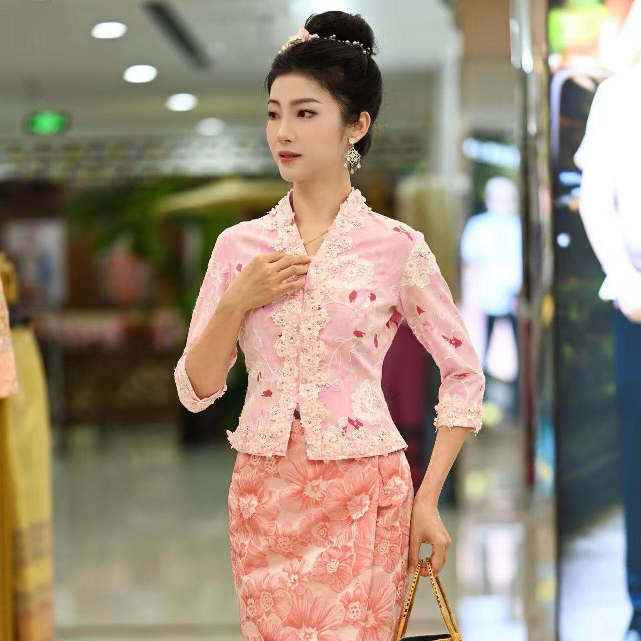云南西双版纳隋金金少数民族傣族娘惹休闲气质女装新款