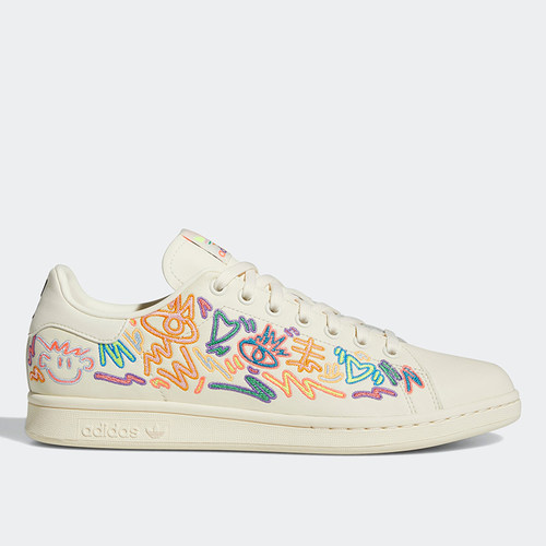 阿迪达斯STANSMITHPRIDE板鞋