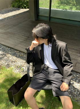 PYNN 纯手工拉丝黑色毛边西装男女同款 08/25 10:00am