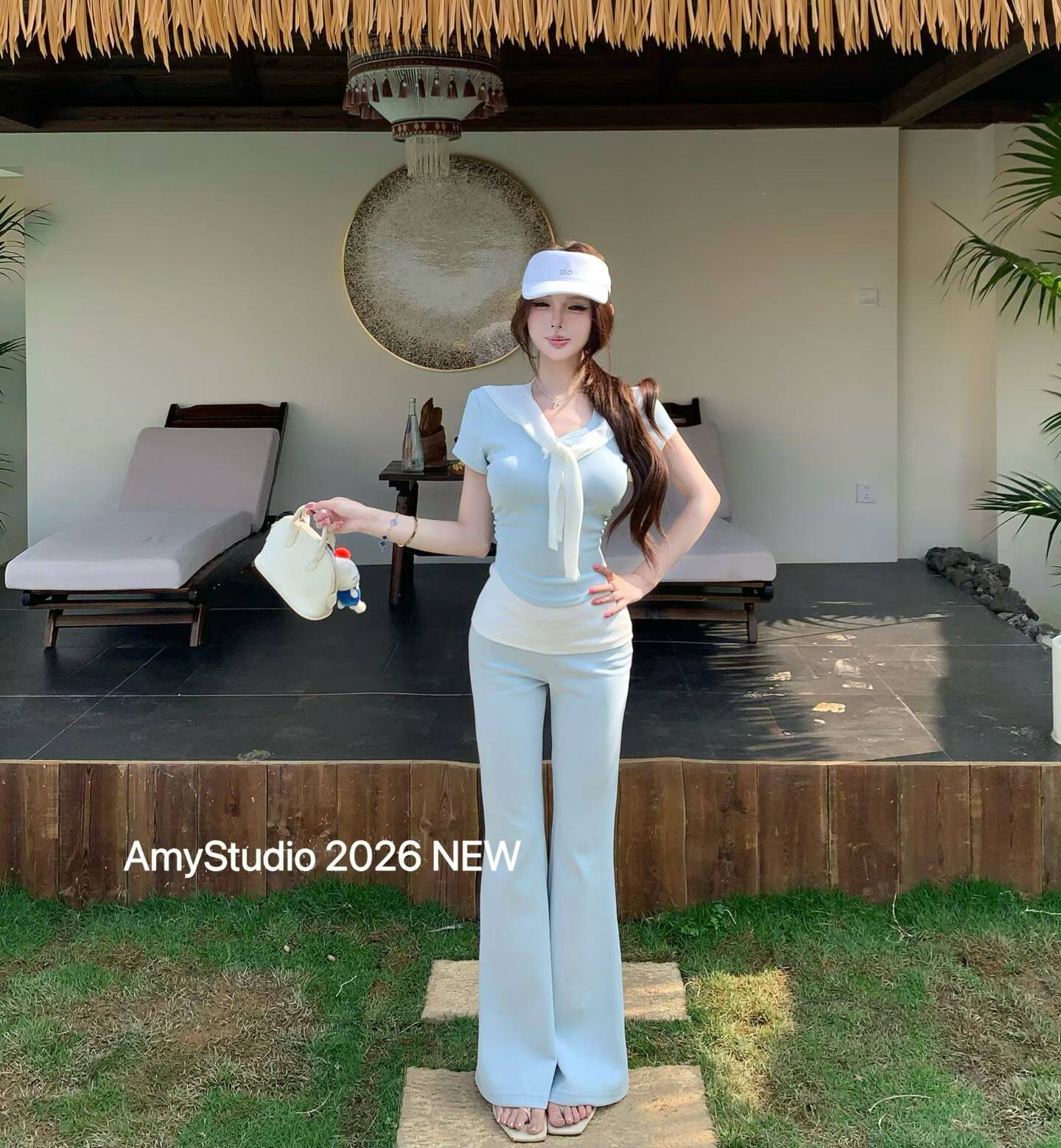 艾米Amy纯欲风套装女夏季新款短袖t恤搭高腰微喇裤休闲运动三件套