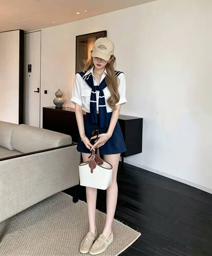 艾米 夏季新款运动休闲三件套防晒衬衫带披肩搭短裙纯欲风套装女