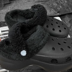 洞洞鞋棉内胆毛绒加绒适配crocs冬季卡骆驰软鞋套黑色云朵鞋带套
