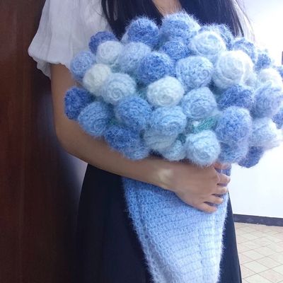 花束毯子玫瑰花毛线团毛线渐变