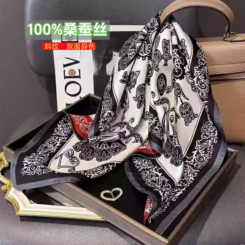 高级感真丝斜纹小丝巾春秋夏季百搭时尚双面双色方巾通勤职业领巾