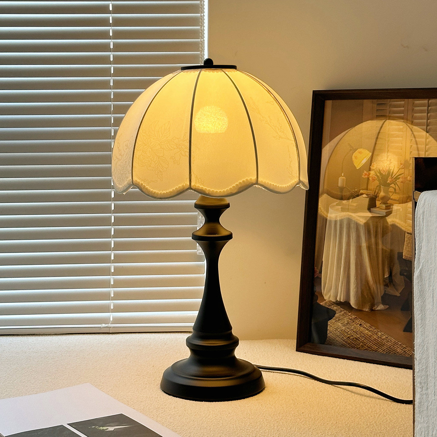 法式中古台灯卧室高级感美式复古怀旧客厅布艺灯书房新中式床头灯