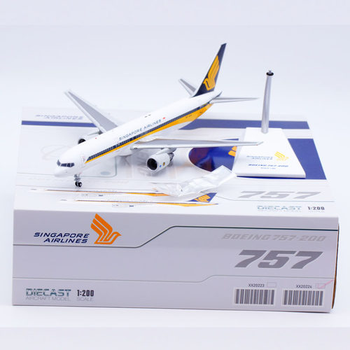 合金飞机模型新加坡航空B757