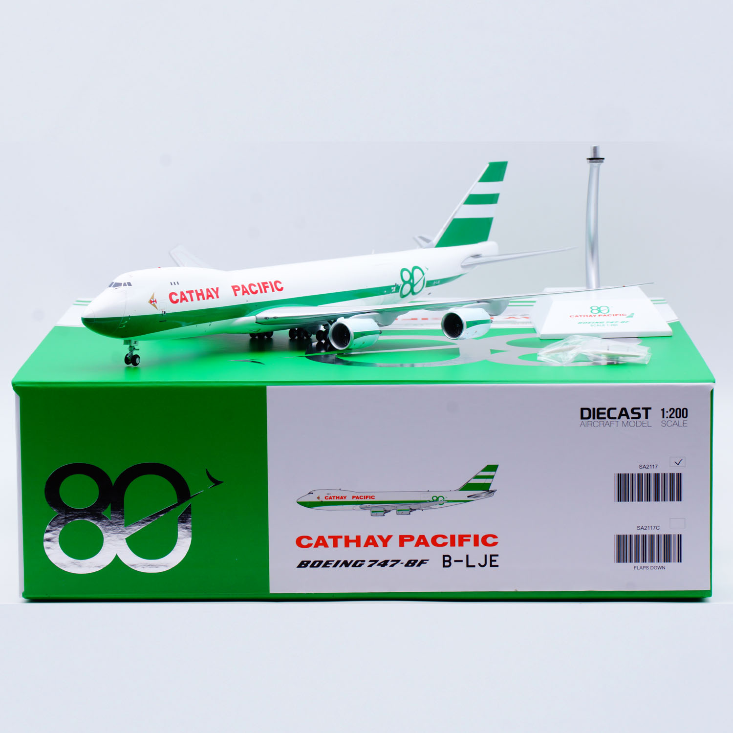 1:200 JC Wings合金飞机模型 香港国泰航空 B747-8F B-LJE 80周年