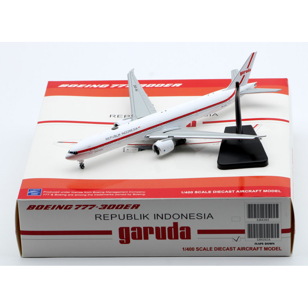 合金飞机模型加鲁达航空B777