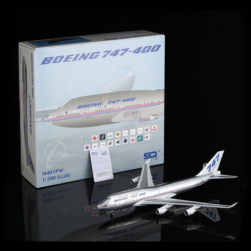 SQ Wings 1:200合金飞机模型 波音原厂 B747-400 N401PW 钢管机