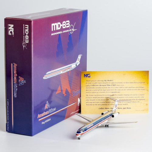 合金飞机模型美国航空MD-83