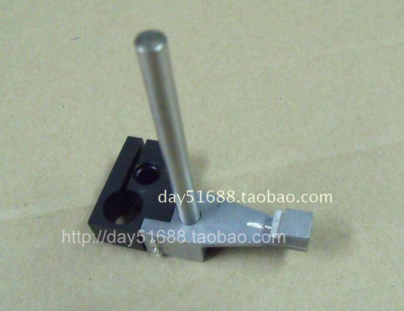 旭天适用皮卡刻字机刀座架CT1200 900 630割字机刀座夹头刀头卡座