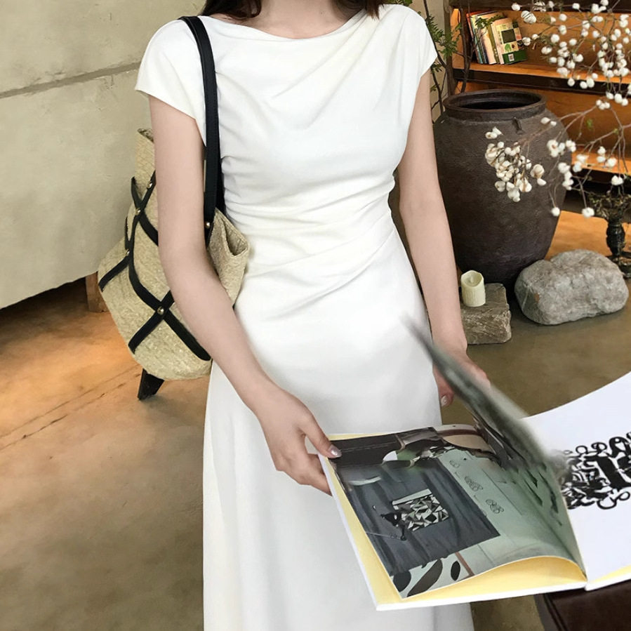 清雅艺术生气质知性设计感小众简约短袖连衣裙女夏季长短款裙子图片