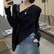 垫肩t恤女V领黑色打底衫长袖修身内搭设计感小众不规则开叉上衣秋