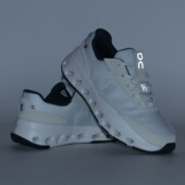 ROGER 缓震支撑轻盈舒适THE Wildcard ON昂跑男女士训练网球鞋 代购