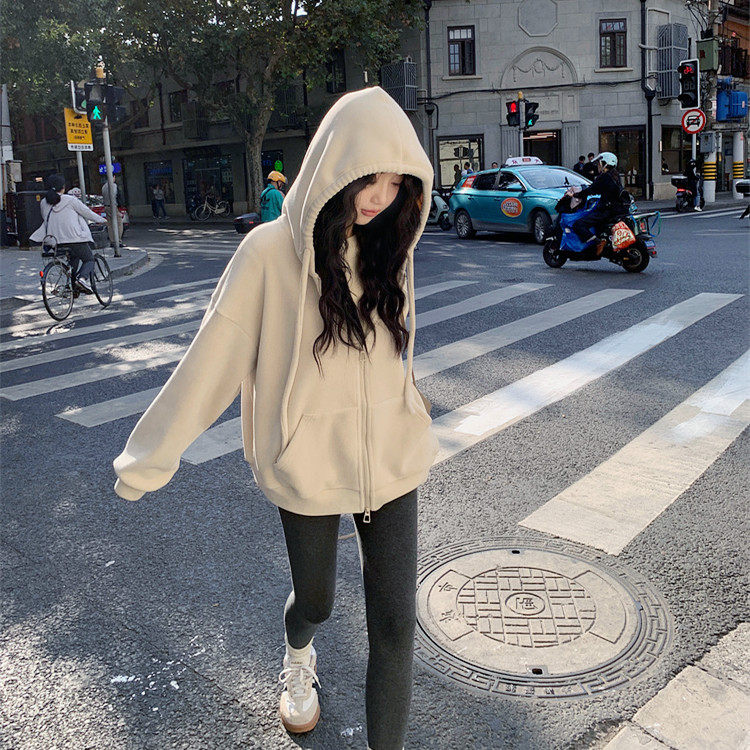 2026年春季轻奢"sporty"绒感廓形连帽外套设计感宽松百搭卫衣女