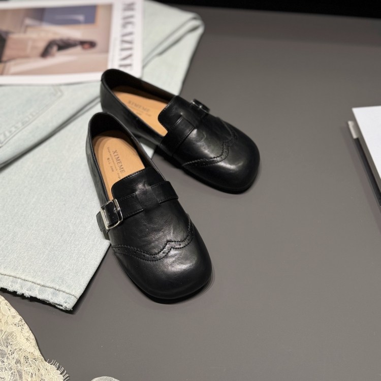 布洛克雕花深口单鞋女26春一脚蹬老钱风乐福鞋圆头可爱玛丽珍女鞋,女鞋,深口单鞋,淘宝优惠券,粉丝福利购,淘宝优惠卷